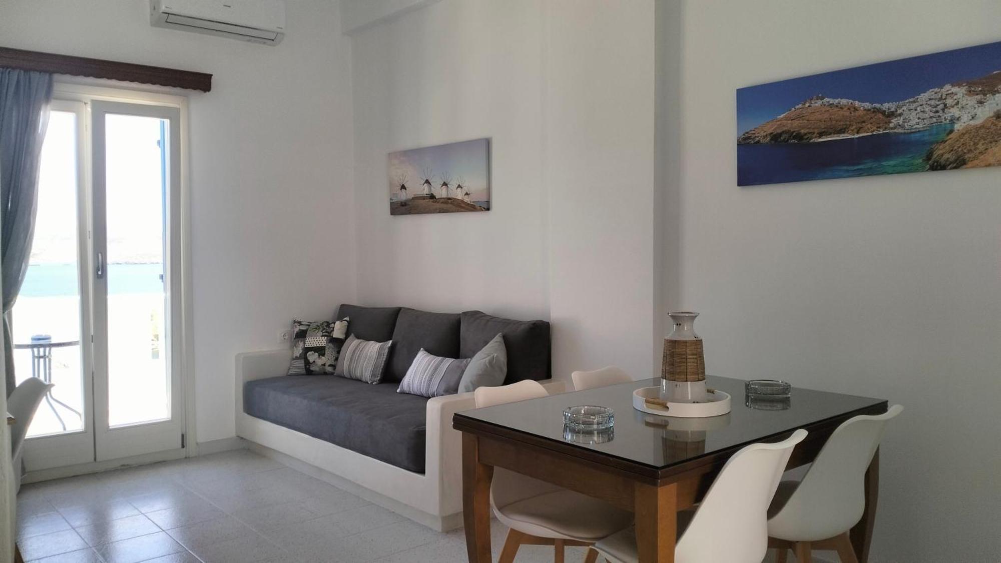 Apartament Θέαστρον - Theastron House With Great View In Chora Pera Gyalos Zewnętrze zdjęcie