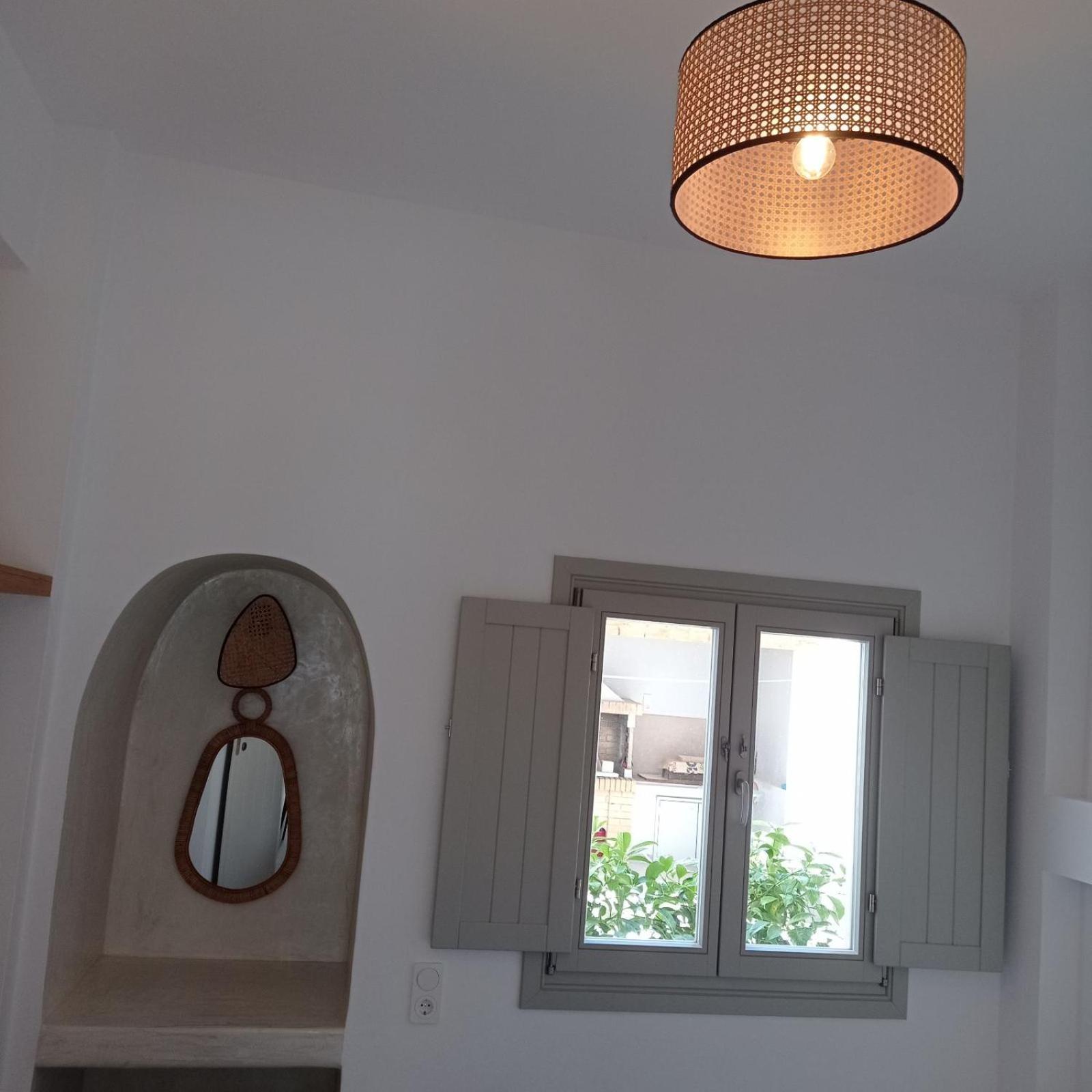 Apartament Θέαστρον - Theastron House With Great View In Chora Pera Gyalos Zewnętrze zdjęcie