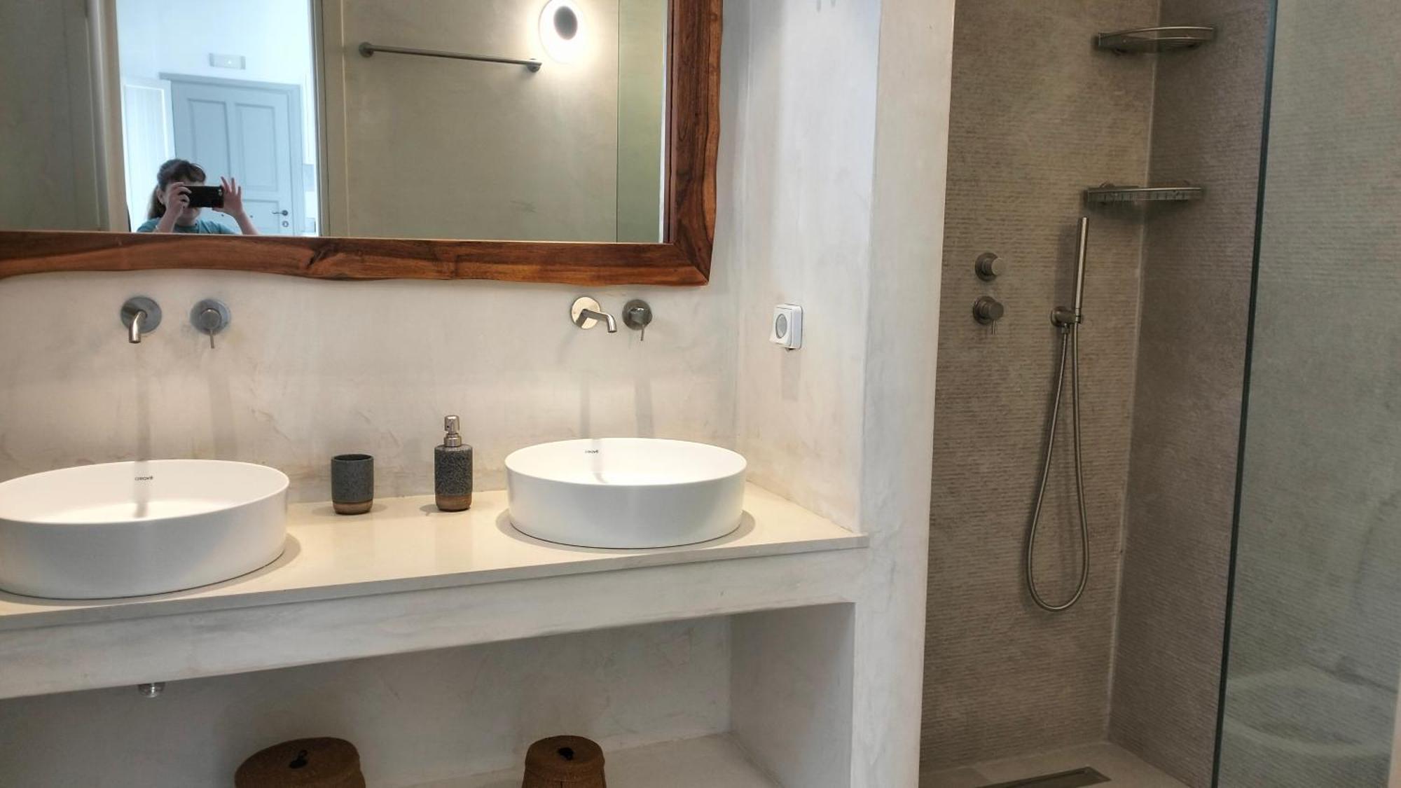 Apartament Θέαστρον - Theastron House With Great View In Chora Pera Gyalos Zewnętrze zdjęcie