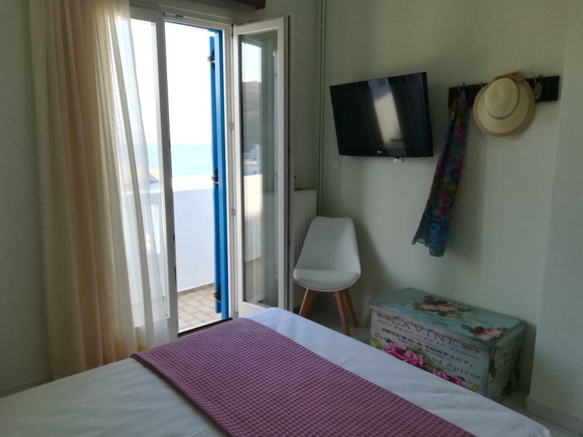 Apartament Θέαστρον - Theastron House With Great View In Chora Pera Gyalos Zewnętrze zdjęcie