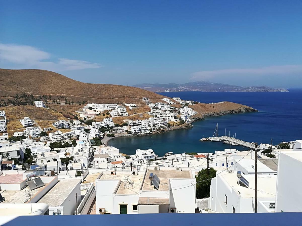 Apartament Θέαστρον - Theastron House With Great View In Chora Pera Gyalos Zewnętrze zdjęcie